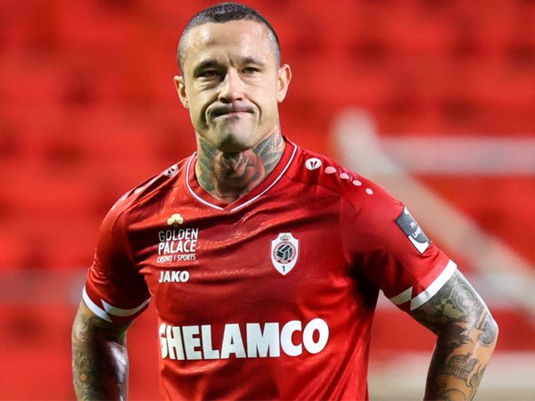 Gelandang Royal Antwerp, Radja Nainggolan.