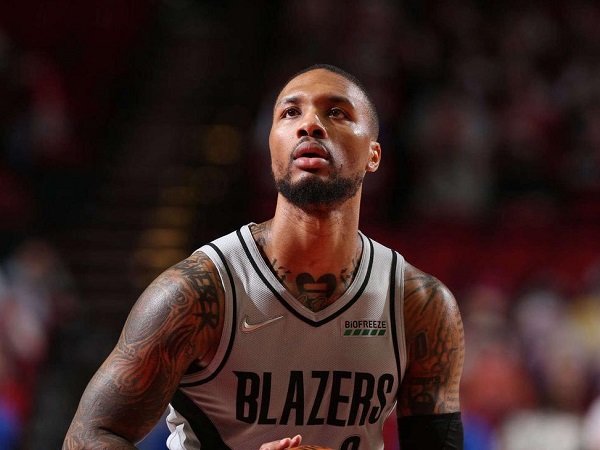 Damian Lillard antusias perkuat Blazers di musim depan.