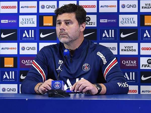 Manajer Paris Saint-Germain, Mauricio Pochettino.