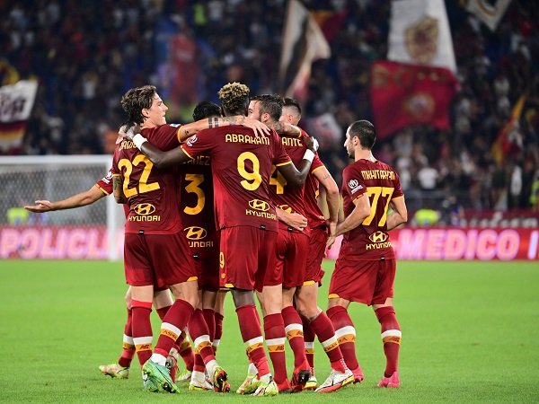 AS Roma hadapi CSKA Sofia di pertandingan Liga Konferensi Eropa.