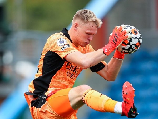 Aaron Ramsdale membuat tiga clean sheet dalam tiga pertandingan