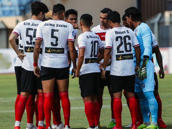 Skuat Madura United diimbau segera bangkit