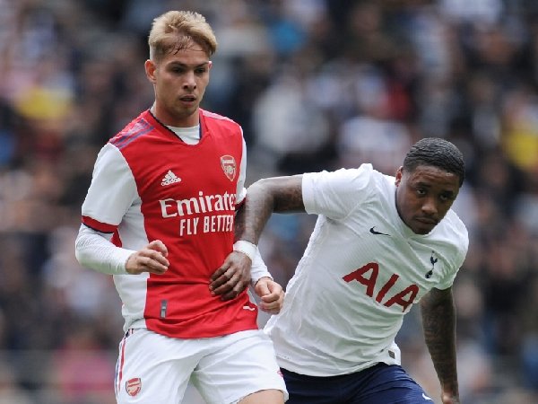 Arsenal dan Tottenham akan bertemu di Emirates Stadium