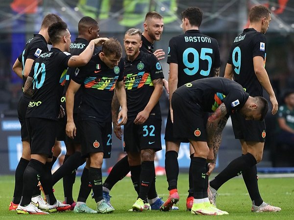 Inter Milan jamu Atalanta dalam pertandingan lanjutan Serie A.