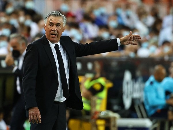 Carlo Ancelotti beri jaminan Real Madrid bangkit ketika menghadapi Espanyol.