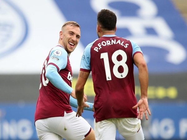 Pablo Fornals memberi dukungan kepada Jarrod Bowen untuk segera mendapatkan panggilan membela Timnas Inggris / via Getty Images
