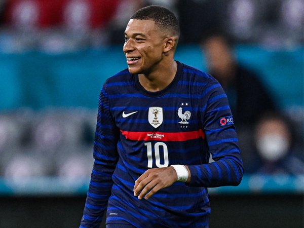 Penyerang Paris Saint-Germain, Kylian Mbappe.