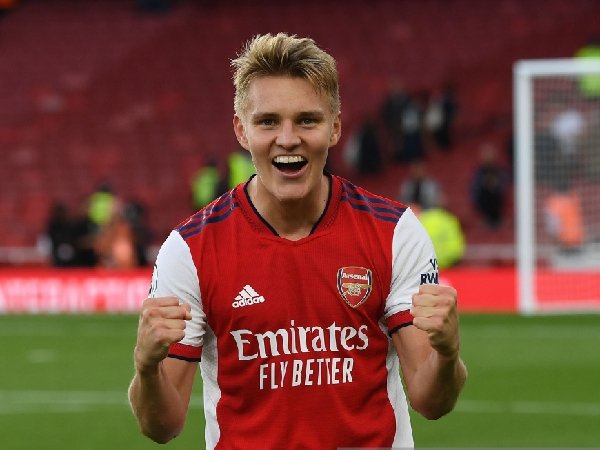 Martin Odegaard pindah ke Arsenal dari Real Madrid