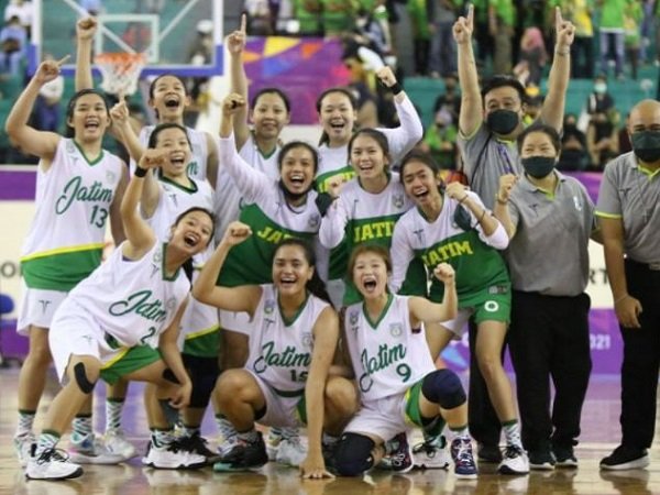 Tim basket putri Jatim raih medali emas PON Papua 2021.
