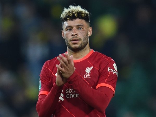 Arsenal ingin bereuni dengan Alex Oxlade-Chamberlain