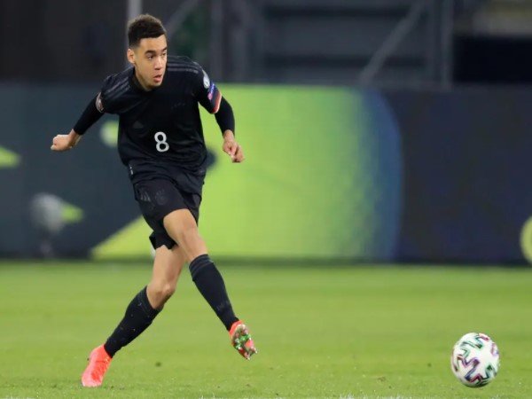 Jamal Musiala Berseragam Timnas Jerman