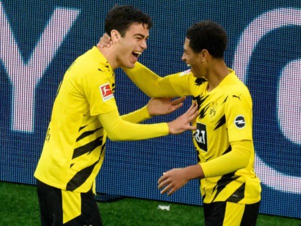 Gio Reyna dan Jude Bellingham Masuk Finalis Golden Boy 2021