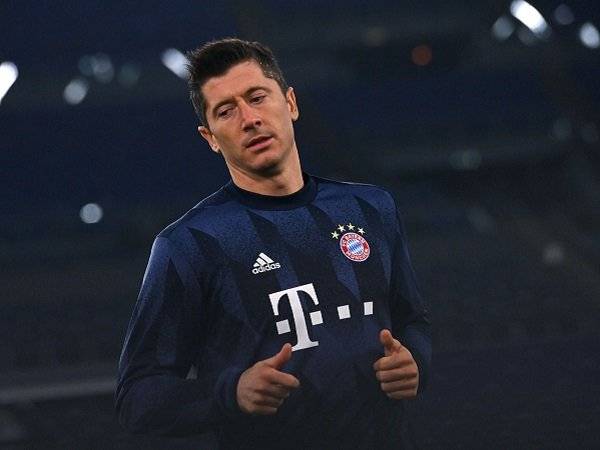 Robert Lewandowski Diincar PSG