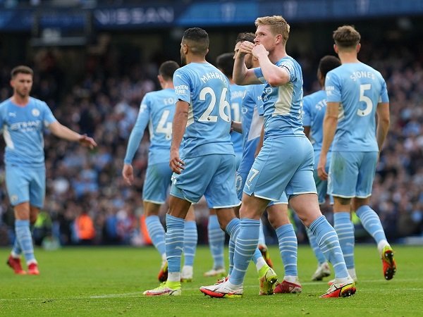 Manchester City berusaha kembali ke trek kemenangan di Liga Champions.