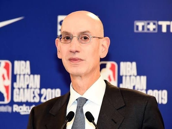 Adam Silver tanggapi isu vaksin di kalangan pemain NBA.