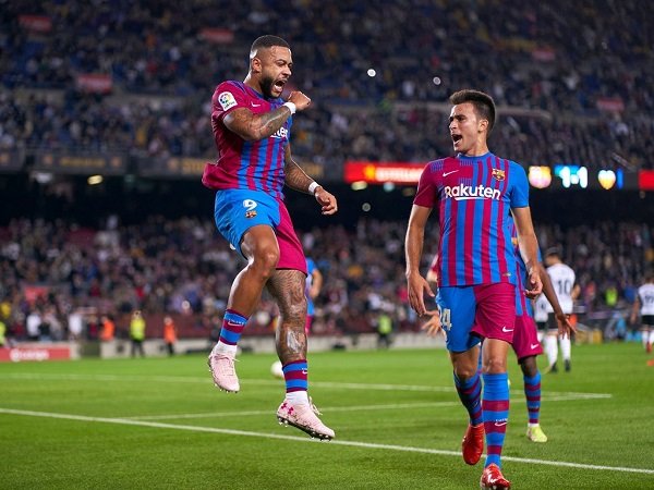Barcelona masih mencari kemenangan perdana di Liga Champions saat hadapi Dynamo Kiev.
