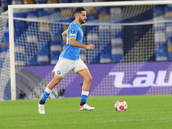 Kostas Manolas dipastikan absen saat Napoli hadapi AS Roma.