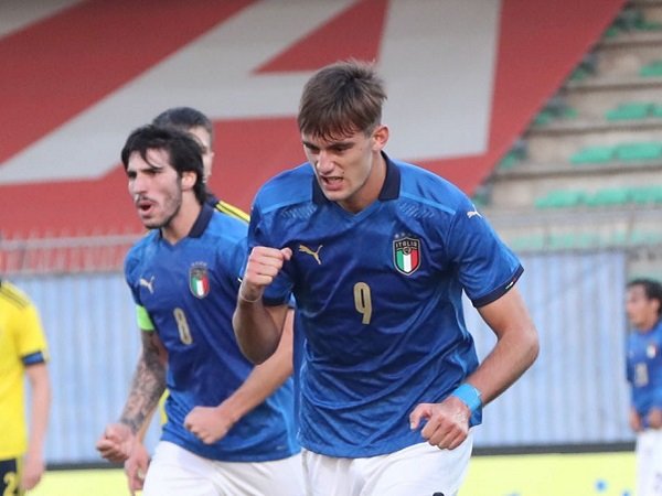 Roberto Mancini kepincut dengan striker muda Pisa.