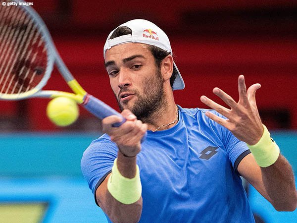 Matteo Berrettini pulangkan Alexei Popyrin dari Wina musim 2021