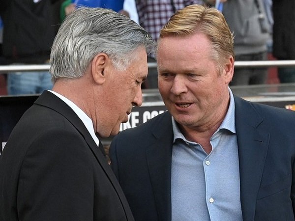 Carlo Ancelotti sampaikan dukungan untuk Ronald Koeman.
