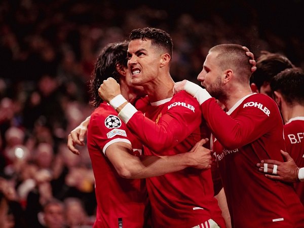 Manchester United incar kemenangan saat menghadapi Tottenham Hotspur.