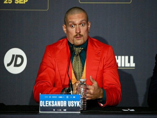 Anthony Joshua Janji Lebih Garang di Laga Ulang, Usyk: Jika Begitu Baguslah