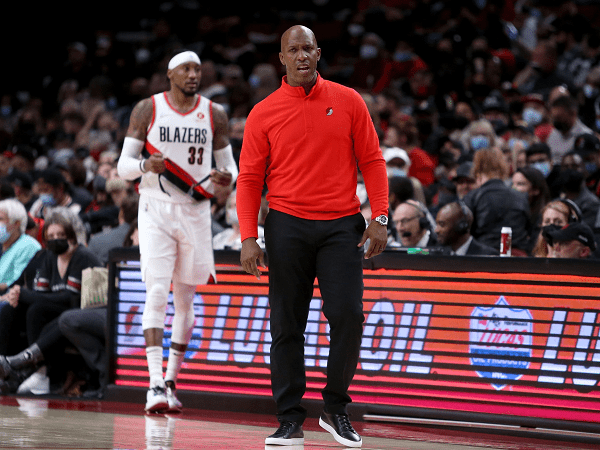 Defense diklaim Chauncey Billups jadi kelemahan terbesar Blazers.