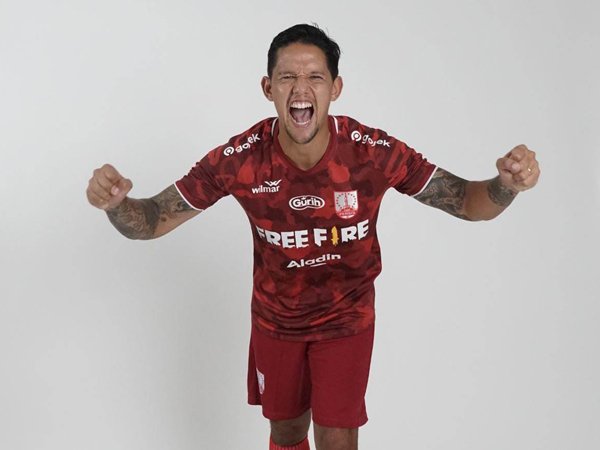 Irfan Bachdim resmi bergabung dengan Persis Solo