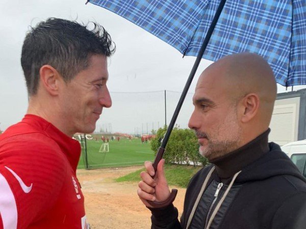 Pep Guardiola Bertemu Lewandowski