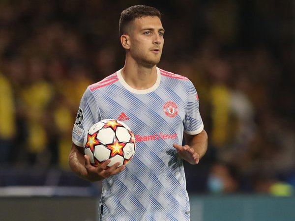 Bek kanan Manchester United, Diogo Dalot.