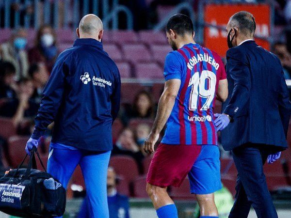 Sergio Aguero dikabarkan terancam pensiun dini.