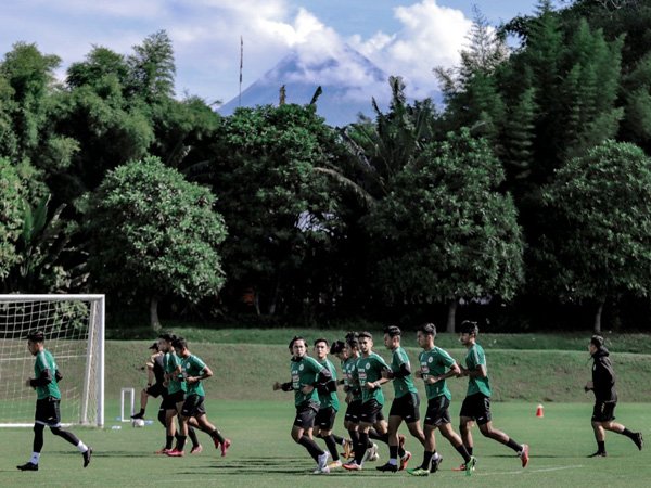 Latihan skuat PSS Sleman jelang seri ketiga