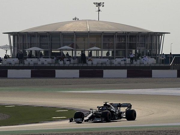 Valtteri Bottas rajai sesi FP3 GP Qatar.