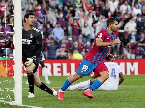 Sergio Aguero bakal umumkan pensiun dari dunia sepak bola.