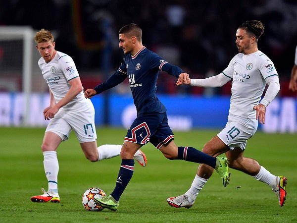 Manchester City undang PSG dalam pertarungan Liga Champions.