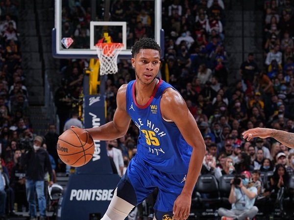 PJ Dozier alami cedera ACL pada lutut kirinya.