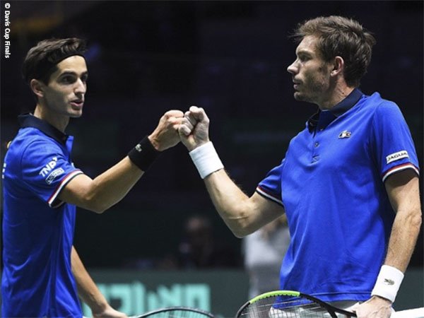 Pierre Hugues Herbert dan Nicolas Mahut selamatkan Perancis dari kekalahan pertama di Davis Cup Finals