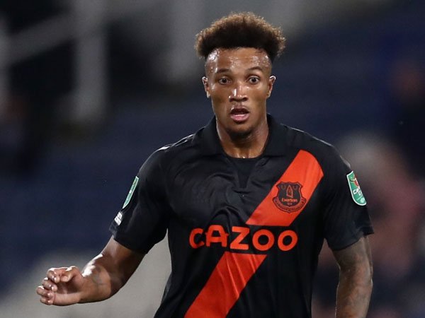 Benitez Bicara Situasi Jean-Philippe Gbamin di Everton