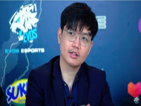 Respons Tajam Pelatih EVOS Legends Untuk Seruan #Bjornout dari Netizen