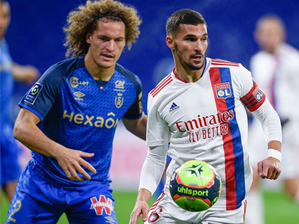 Lyon takluk 2-1 di tangan Reims