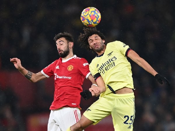 Mohamed Elneny diberi kesempatan bermain melawan Manchester United
