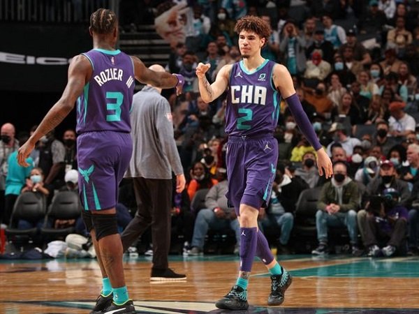 Empat pemain Charlotte Hornets harus menepi karena COVID-19.