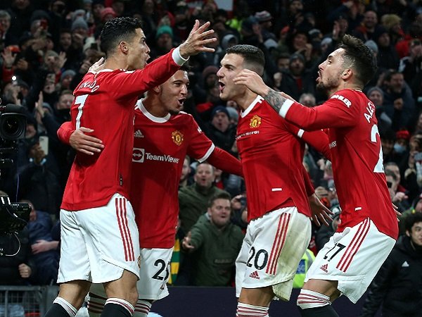 Ralf Rangnick dampingi Manchester United untuk pertama kalinya kontra Crystal Palace.