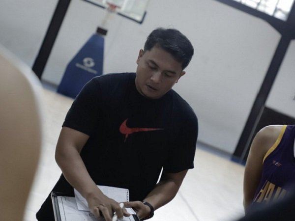 Pelatih Tangerang Hawks, Efri Meldy. (Images: IBL)