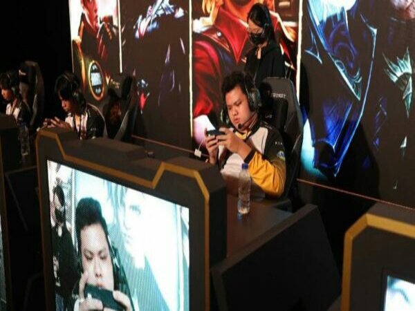 Tampil Dahsyat di Fase Grup M3, CEO RRQ Mengaku Beruntung Punya Alberttt