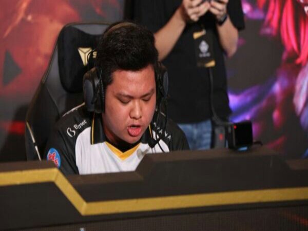 Alberttt Layak Disebut Jungler Terkuat di Dunia Jika Berhasil Juara M3