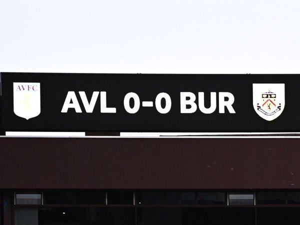 Aston Villa vs Burnley Ditunda Setelah Kasus Covid-19 di Skuat Villa