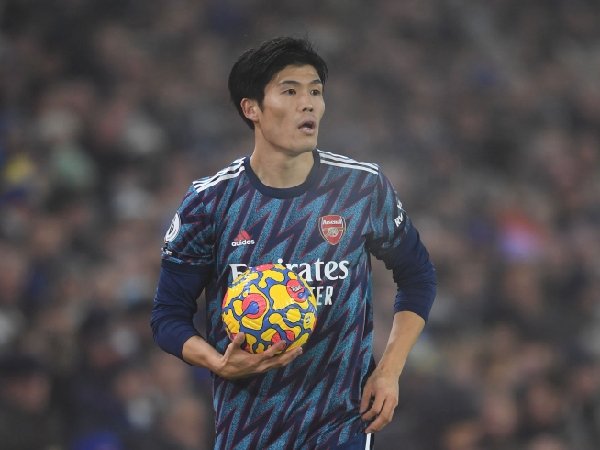 Takehiro Tomiyasu langsung menjadi andalan di Arsenal