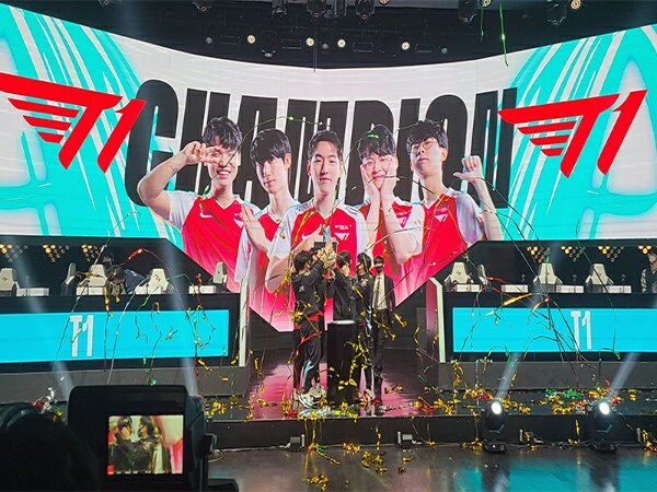 T1 Rengkuh Gelar Juara Turnamen Resmi Wild Rift Pertama di 2022