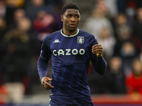 Bek Aston Villa, Kortney Hause.